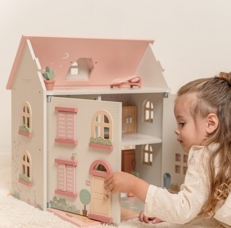 Little Dutch Wooden Dolls House With Furniture